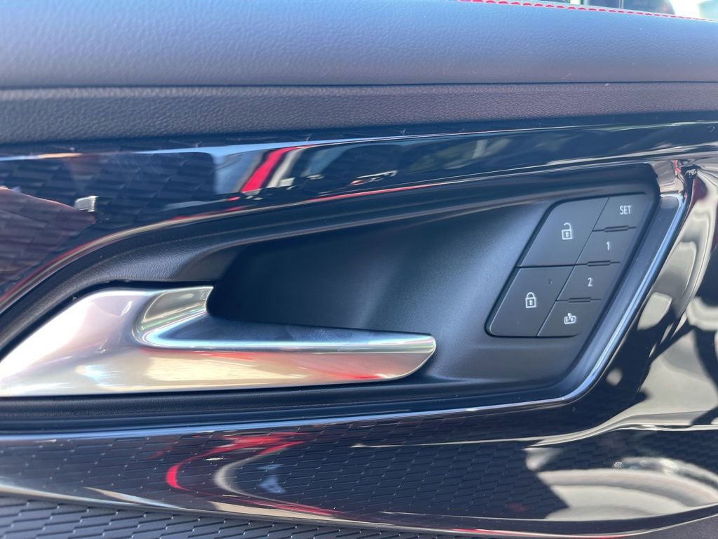 New 2026 Chevrolet Blazer EV RS w/ Super Cruise Package image 12