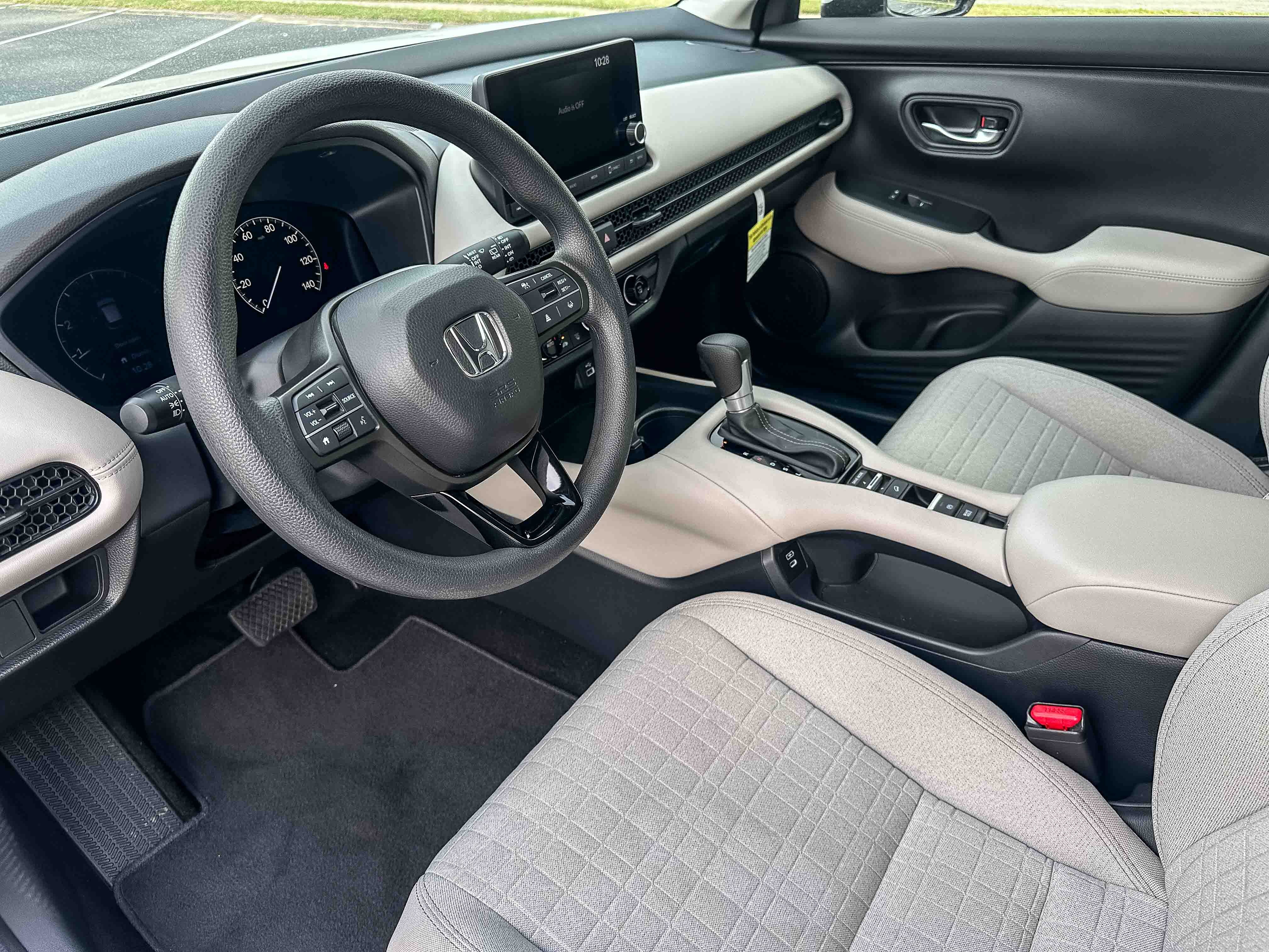 Certified 2025 Honda HR-V LX image 12