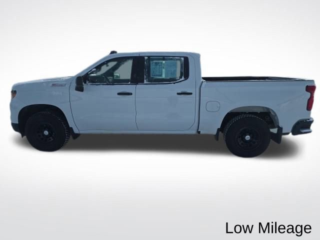 Used 2024 Chevrolet Silverado 1500 W/T w/ Z71 Off-Road Package image 2