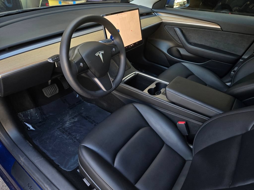 Used 2023 Tesla Model 3 Standard Range RWD image 10