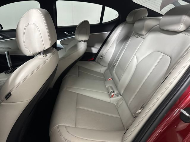 Used 2023 Genesis G70 2.0T image 24