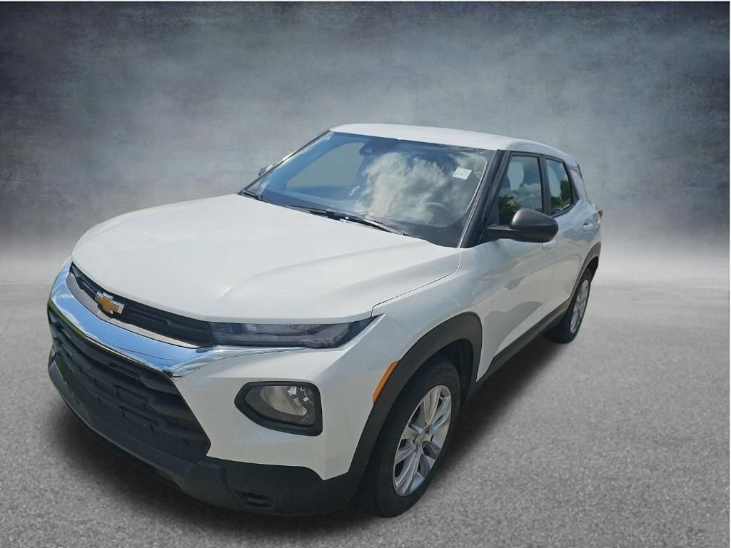 Used 2023 Chevrolet TrailBlazer LS FWD image 3