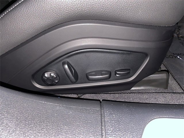 Used 2024 Porsche Panamera 4 image 36