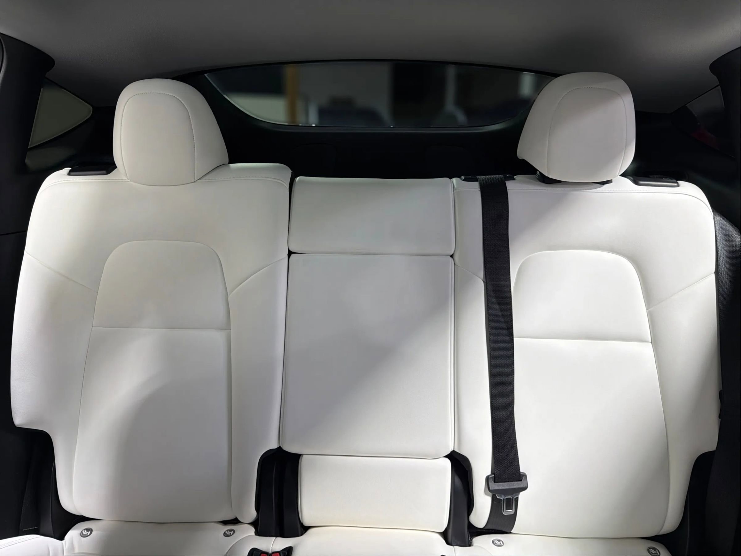 Used 2022 Tesla Model Y Performance image 12