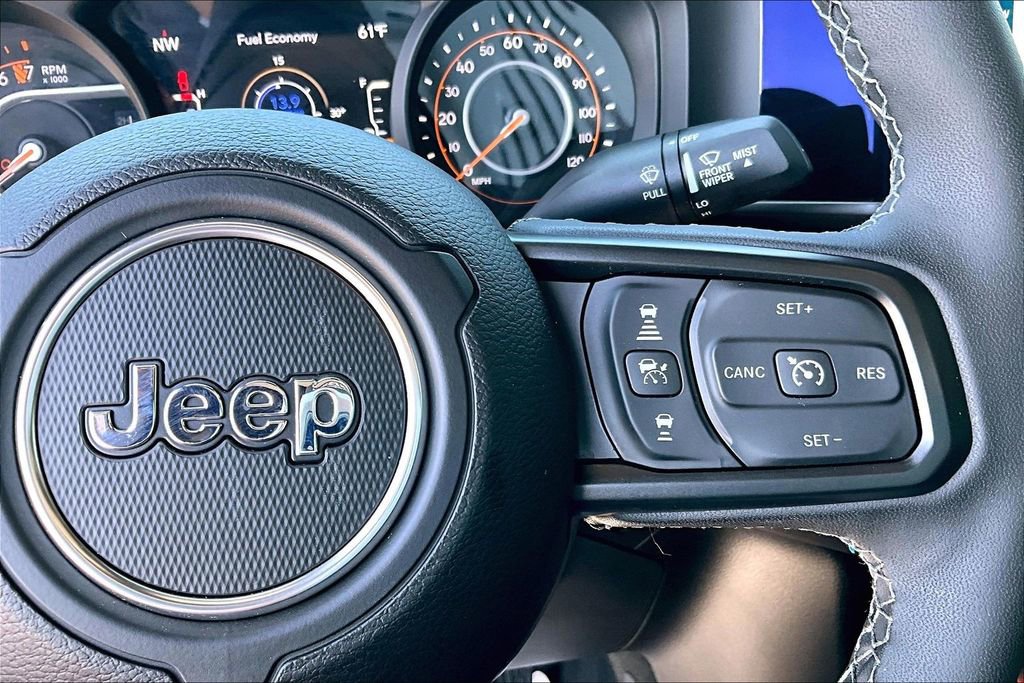 Used 2026 Jeep Gladiator Mojave AWD/4WD image 25
