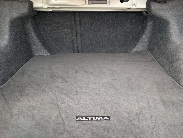 Used 2024 Nissan Altima 2.5 SR FWD image 21