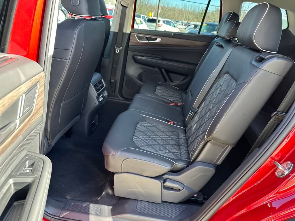 New 2025 Volkswagen Atlas SEL Premium R-Line image 27