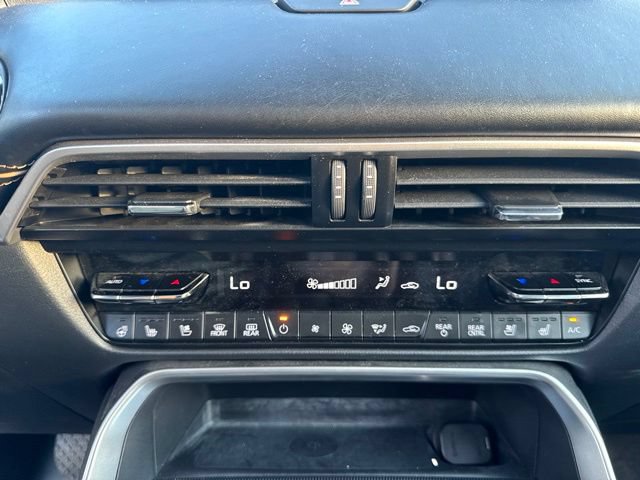 Used 2024 MAZDA CX-90 Plug-In Hybrid w/ Premium Plus AWD/4WD image 12