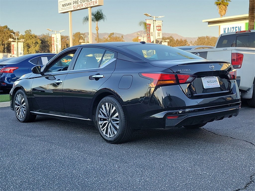 Used 2024 Nissan Altima 2.5 SV image 29