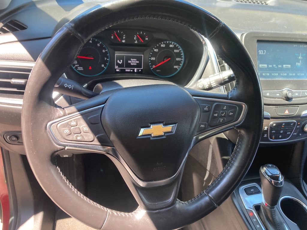 Used 2018 Chevrolet Equinox LT AWD/4WD image 18