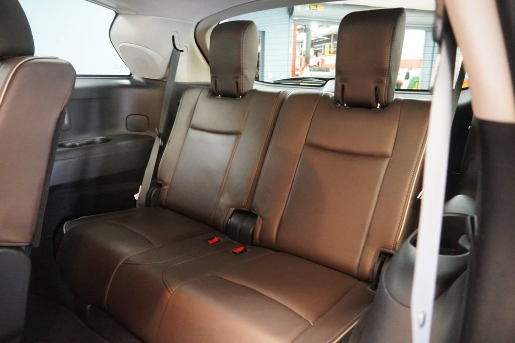 Used 2018 INFINITI QX60 Luxe w/ Deluxe Technology Package AWD/4WD image 31