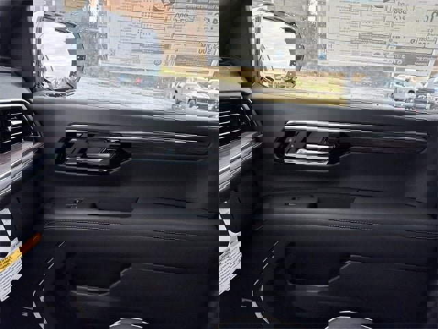 New 2026 Chevrolet Suburban Premier w/ Sun And Tow Package image 31