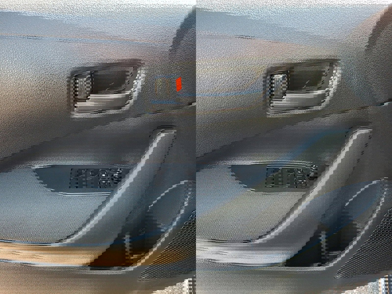 Certified 2025 Toyota Corolla LE FWD image 12