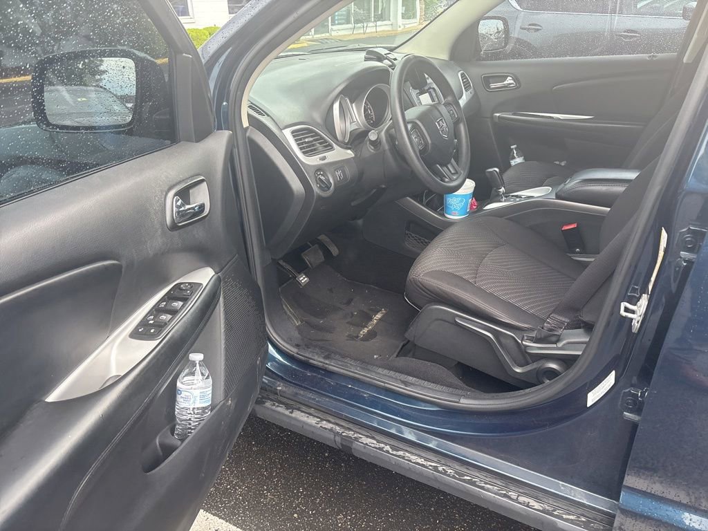 Used 2015 Dodge Journey American Value Package w/ Flexible Seating Group FWD image 6