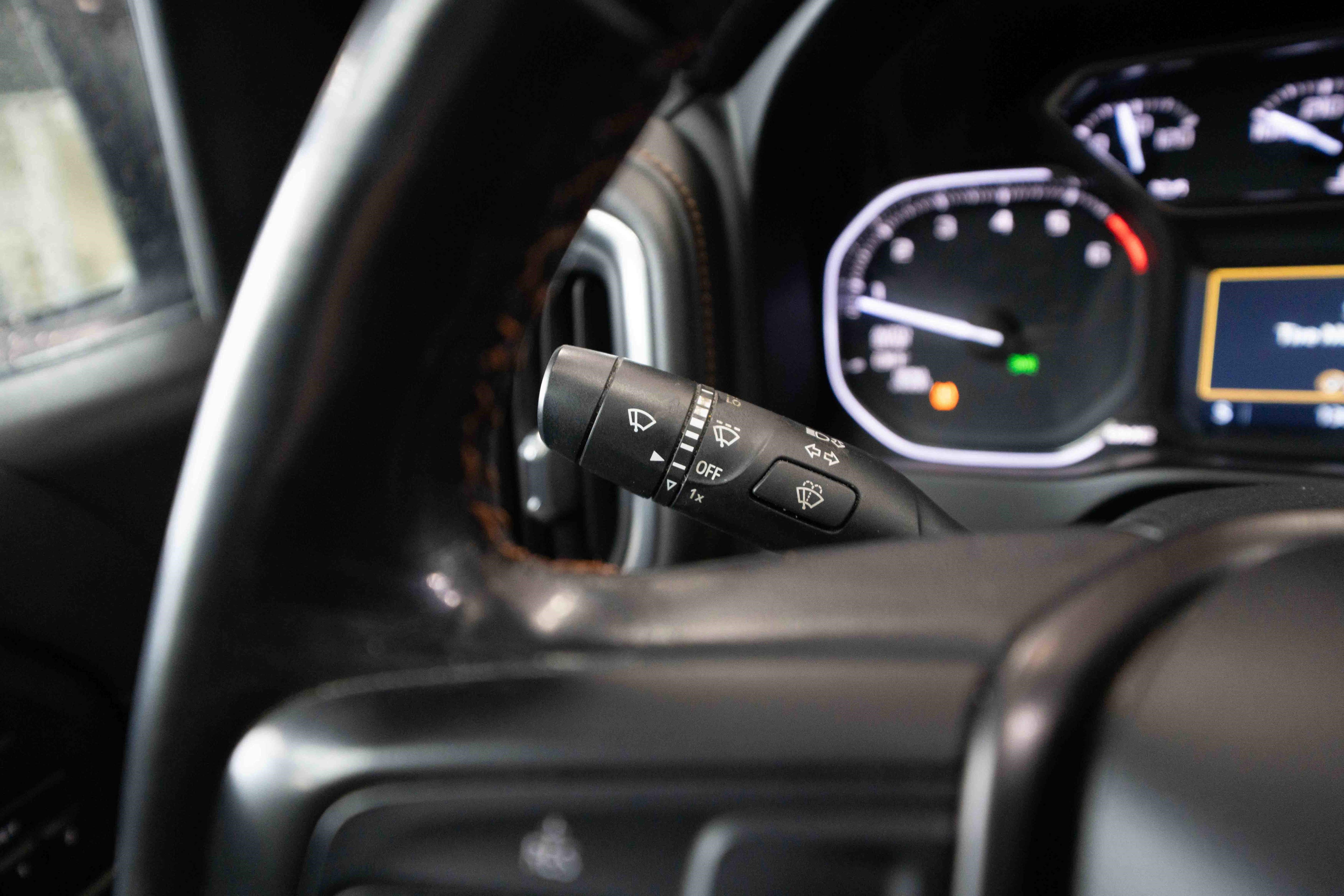 Used 2019 GMC Sierra 1500 AT4 w/ AT4 Premium Package image 13