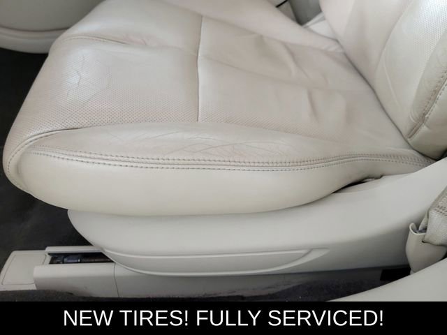 Used 2017 Lincoln Continental Select w/ Climate Package image 14