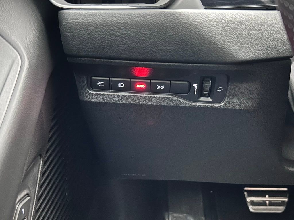 New 2026 Dodge Charger R/T image 18