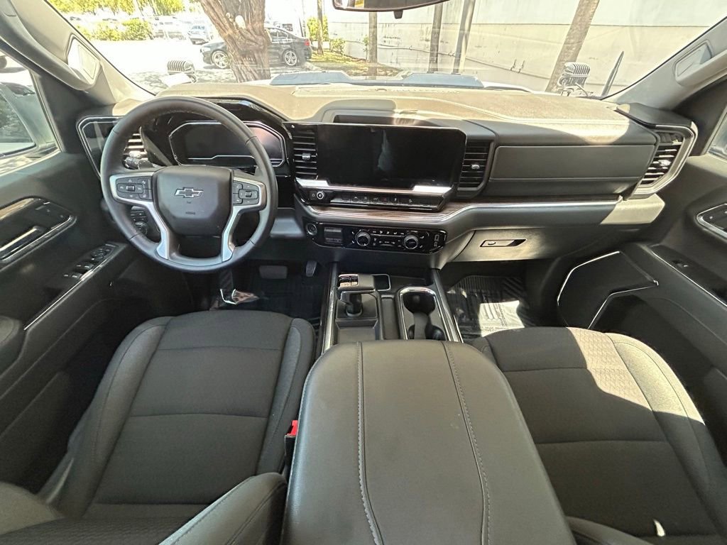 Used 2024 Chevrolet Silverado 1500 LT Trail Boss image 10