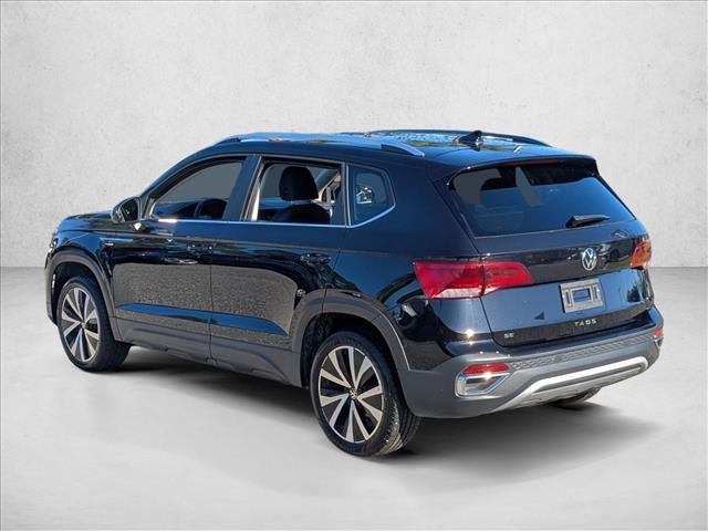 Used 2024 Volkswagen Taos SE image 8