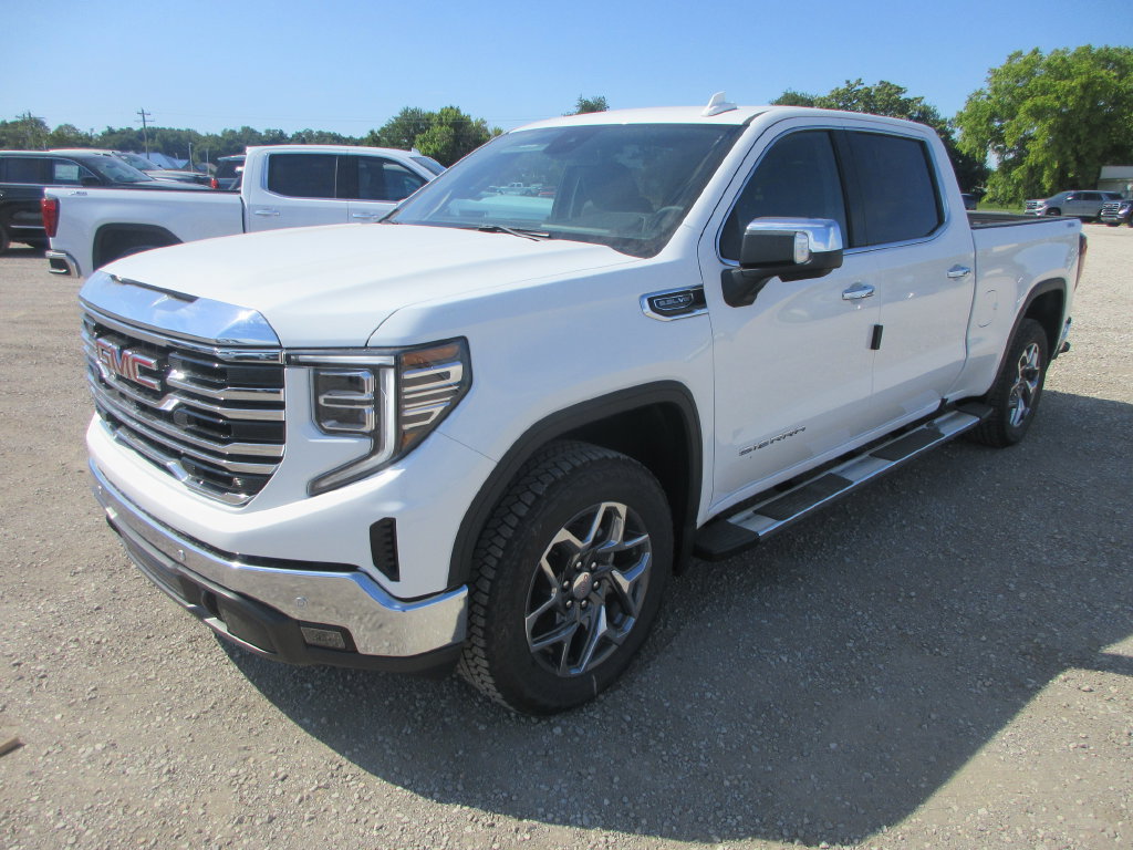 New 2026 GMC Sierra 1500 SLT w/ SLT Premium Plus Package AWD/4WD image 12