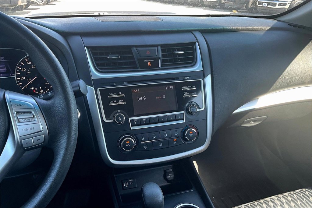 Used 2018 Nissan Altima 2.5 S w/ S Convenience Package FWD image 6