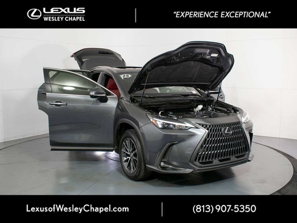 Used 2025 Lexus NX 250 FWD w/ Towing Package (2000 Lbs) image 16