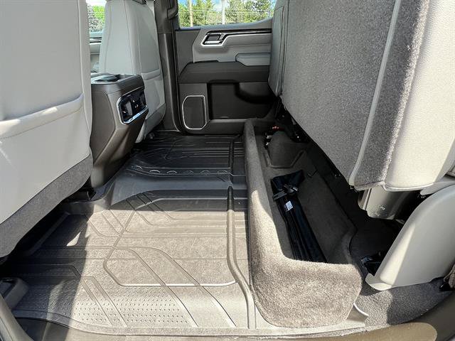 New 2026 Chevrolet Silverado 1500 LTZ w/ LPO, Dark Essentials Package AWD/4WD image 17