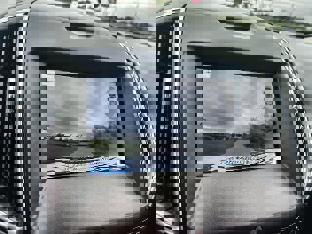 Used 2019 Ford Edge Titanium FWD image 26