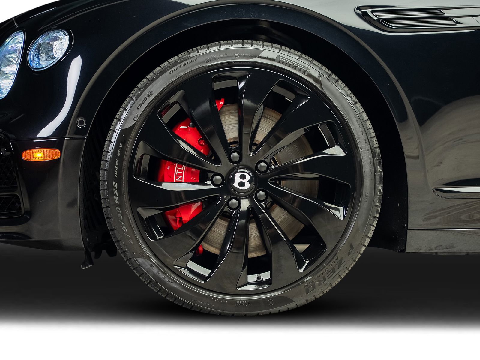 Used 2022 Bentley Flying Spur V8 image 25