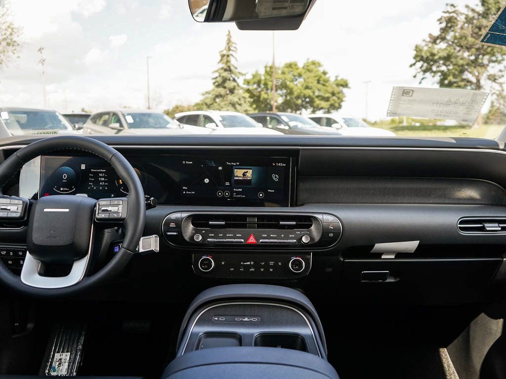 Used 2026 Hyundai Palisade SEL image 17