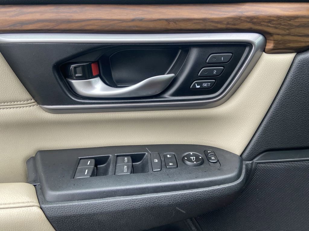 Used 2018 Honda CR-V EX-L image 16