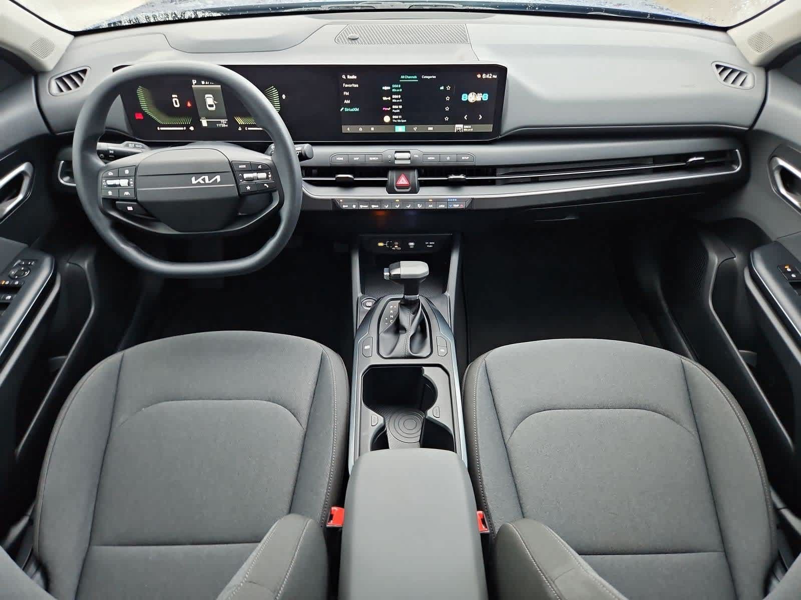 Certified 2025 Kia K4 FWD image 14