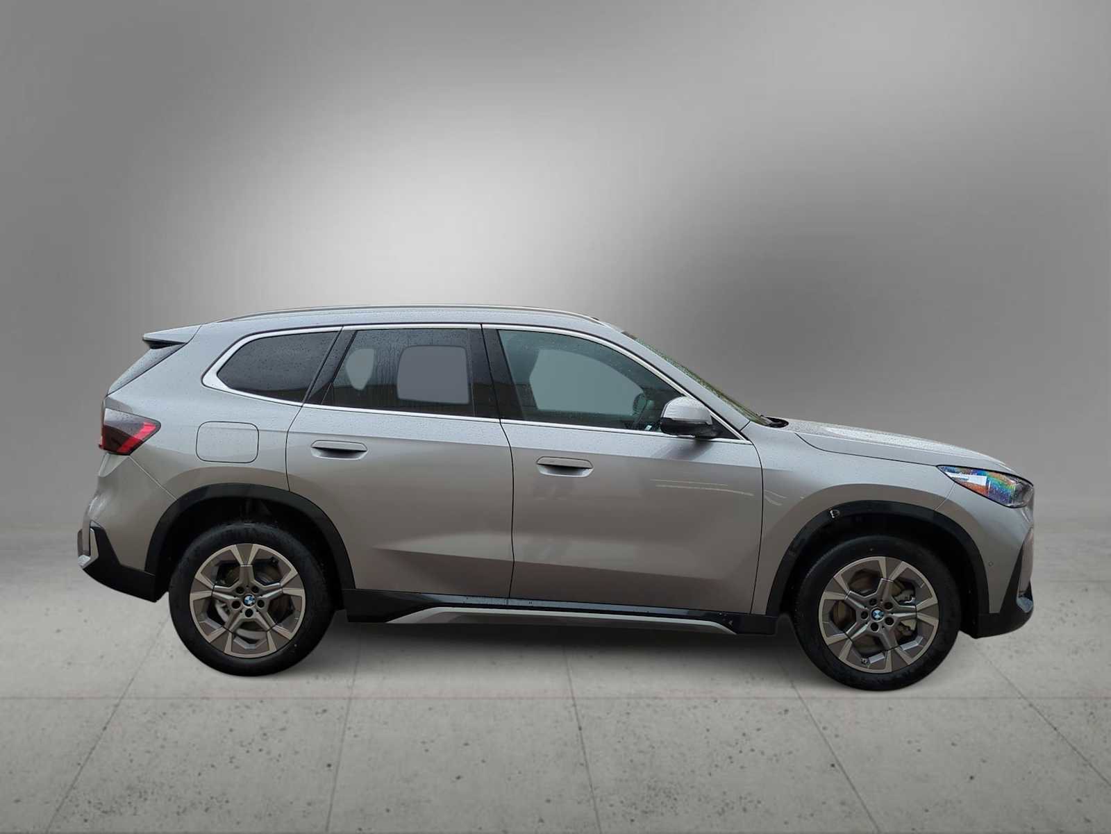 New 2026 BMW X1 xDrive28i w/ Technology Package image 9