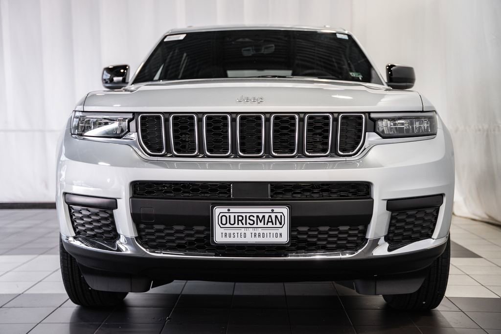 New 2025 Jeep Grand Cherokee L Laredo w/ Luxury Tech Group I image 2