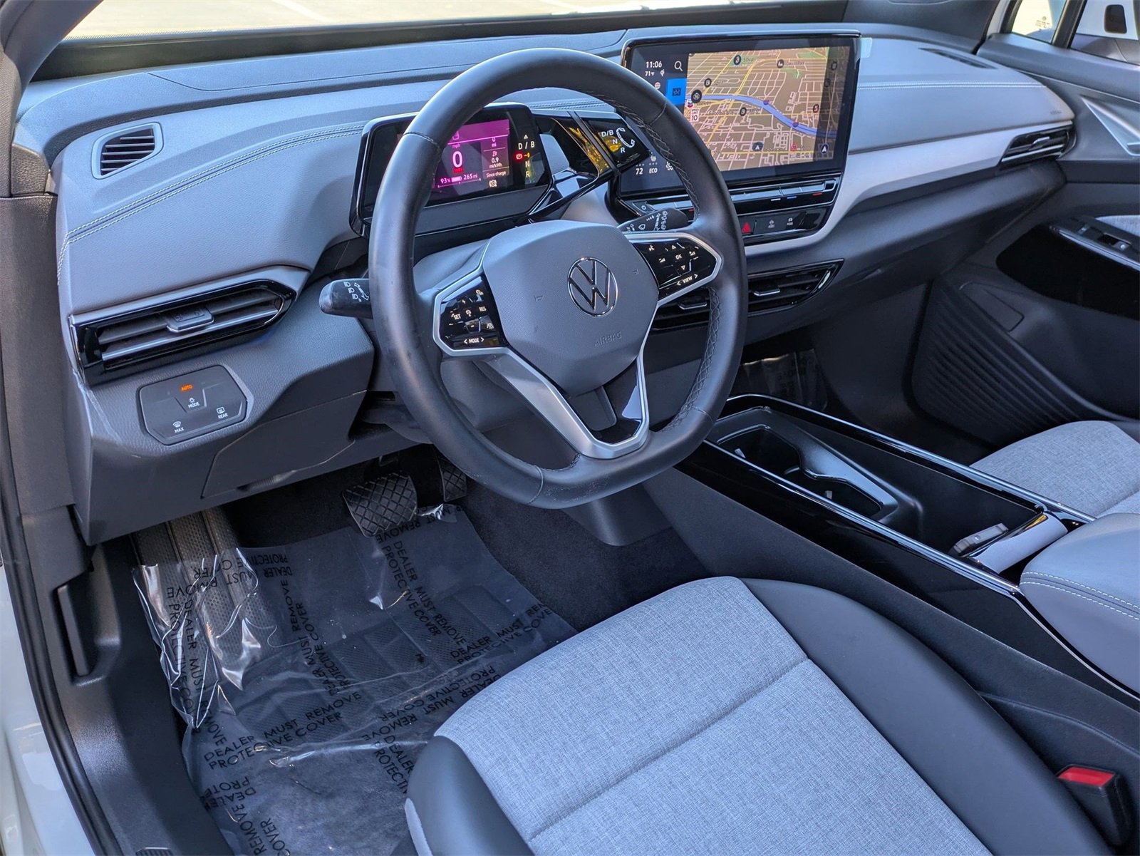 Used 2023 Volkswagen ID.4 Pro image 15