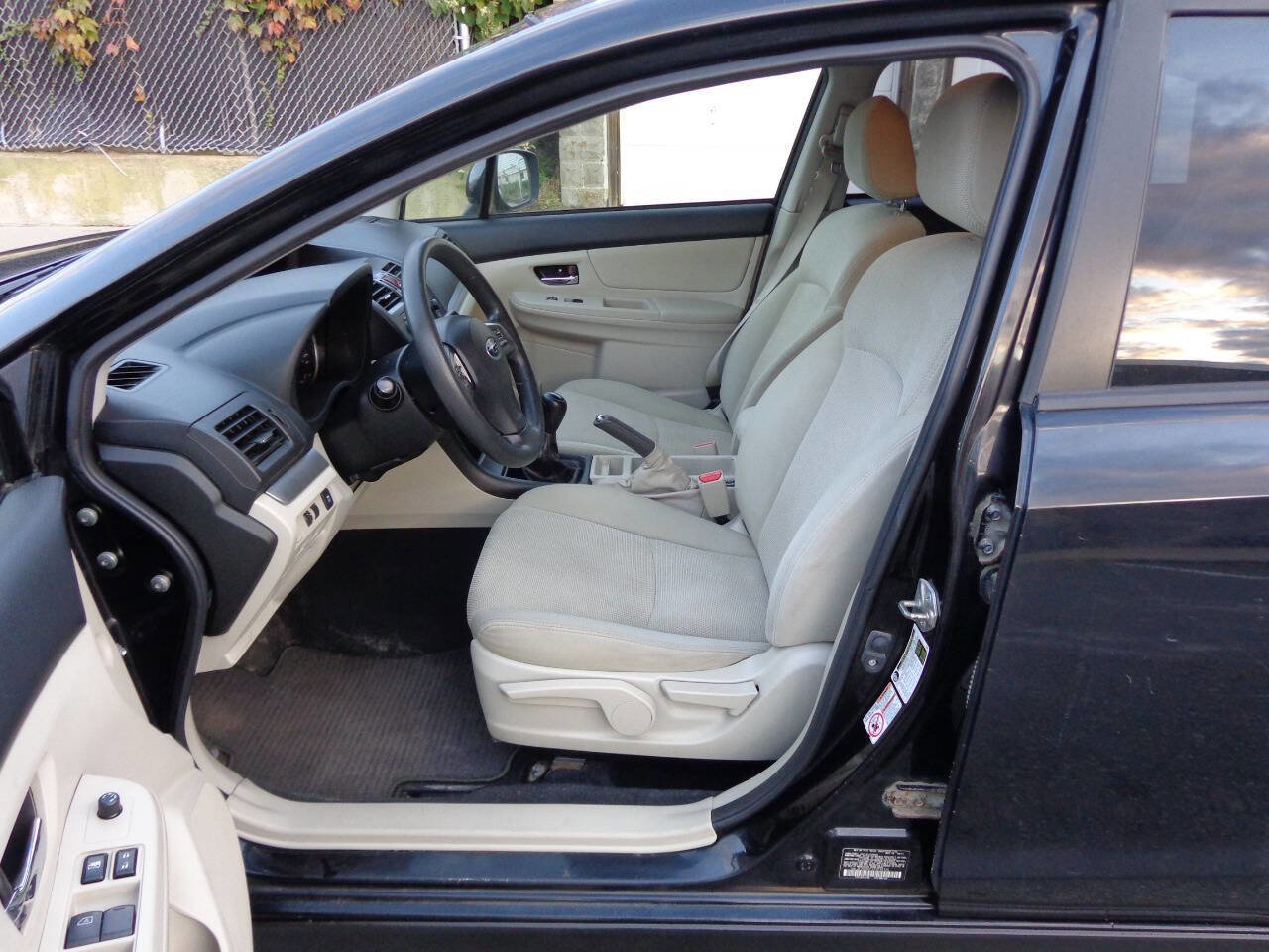 Used 2014 Subaru Crosstrek 2.0i Premium image 30