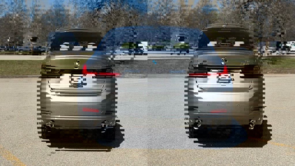 New 2026 BMW 330i xDrive Sedan w/ Premium Package image 5