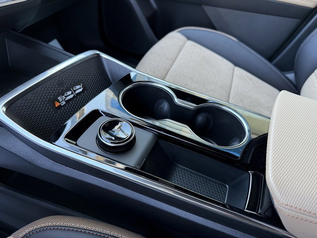 New 2026 Chevrolet Equinox ACTIV w/ Convenience Package III image 29