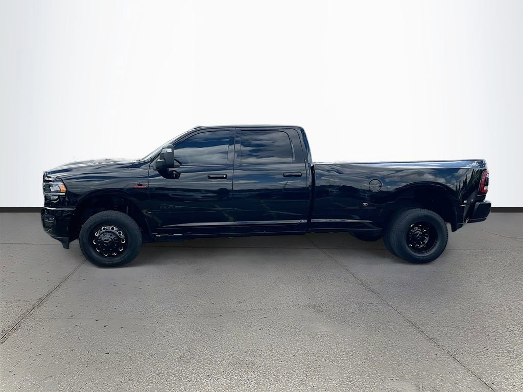 Used 2024 RAM 3500 Laramie w/ Night Edition image 4