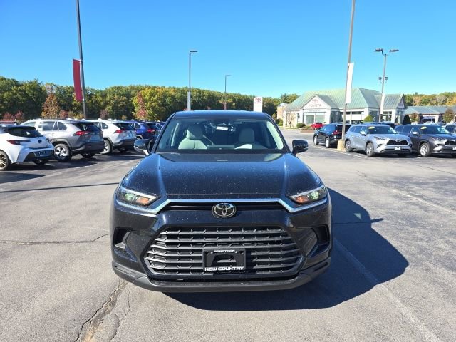 New 2026 Toyota Grand Highlander AWD image 8