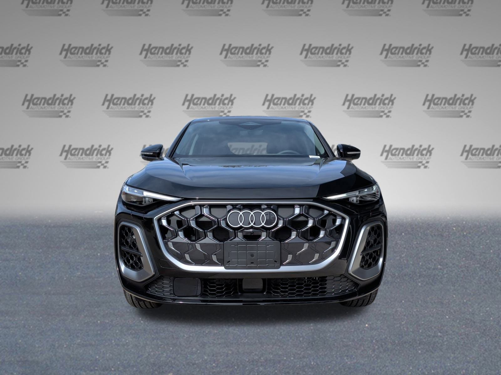 Used 2025 Audi Q5 Premium Plus AWD/4WD image 3