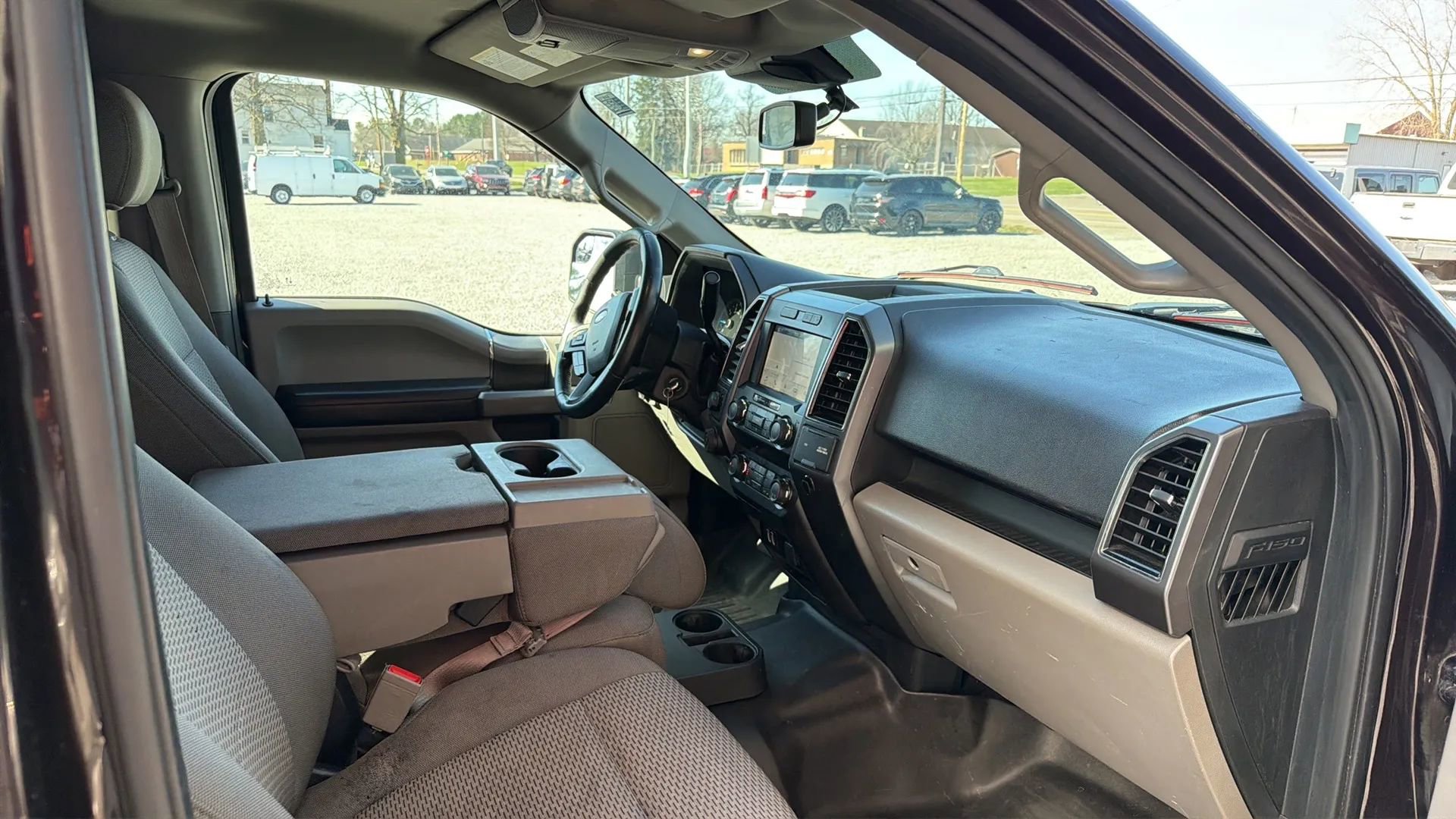 Used 2019 Ford F150 XLT w/ Equipment Group 302A Luxury AWD/4WD image 14