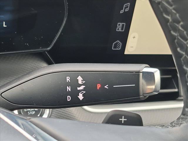 Used 2025 Chevrolet Equinox LT w/ Convenience Package II FWD image 12