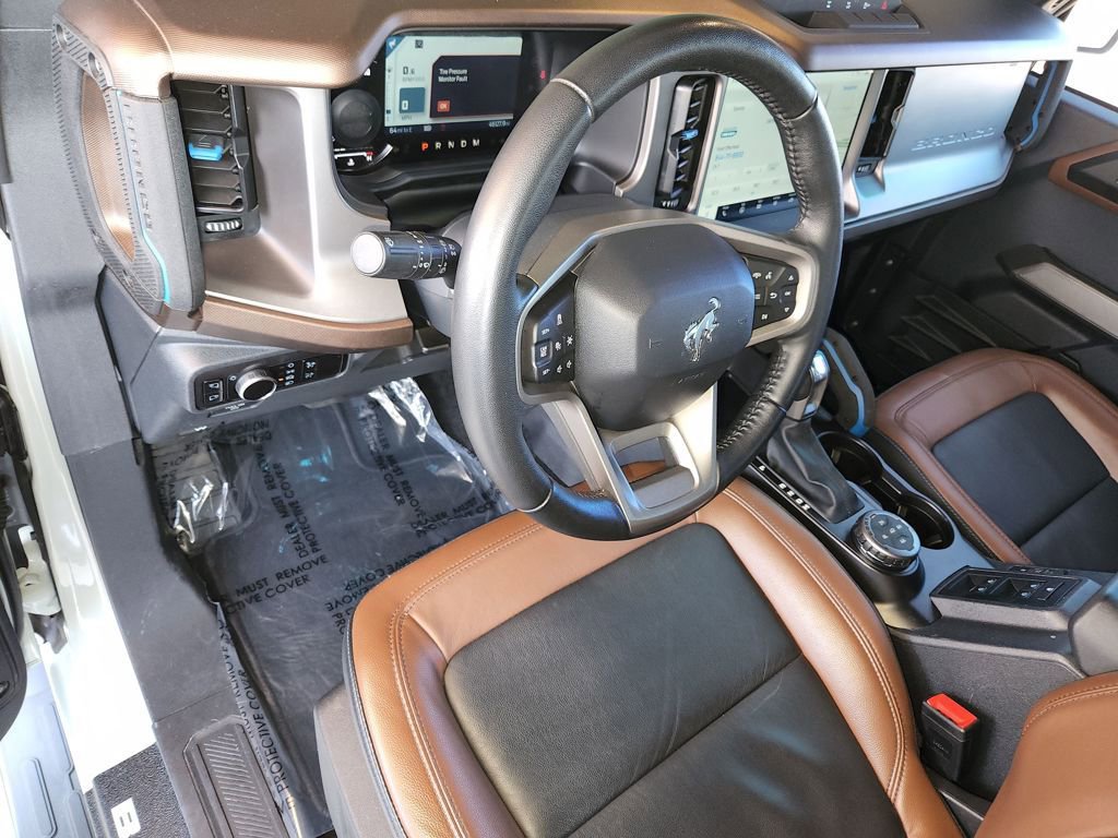 Used 2023 Ford Bronco Outer Banks image 11