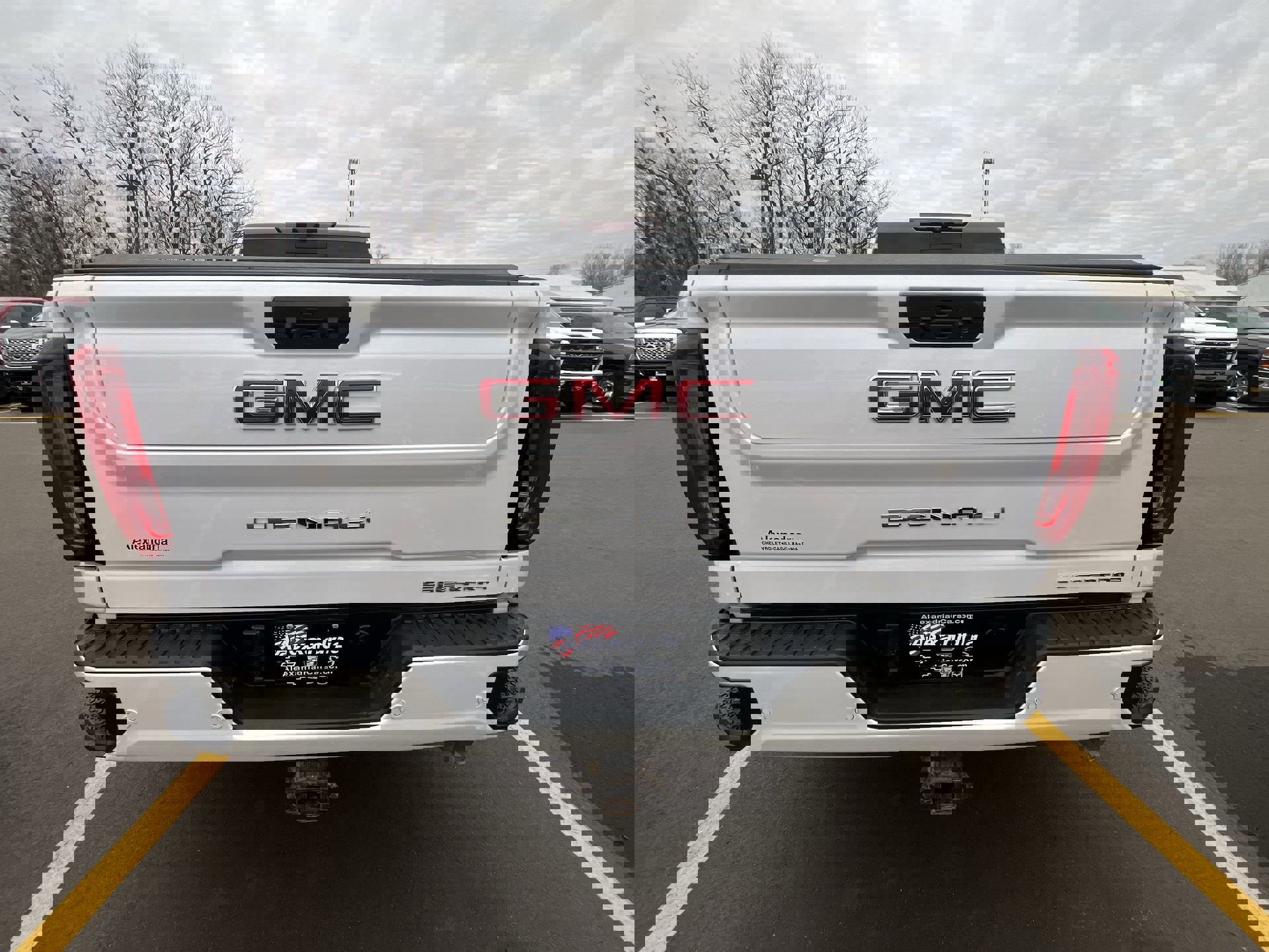 Certified 2023 GMC Sierra 2500 Denali w/ Denali Ultimate Package image 33