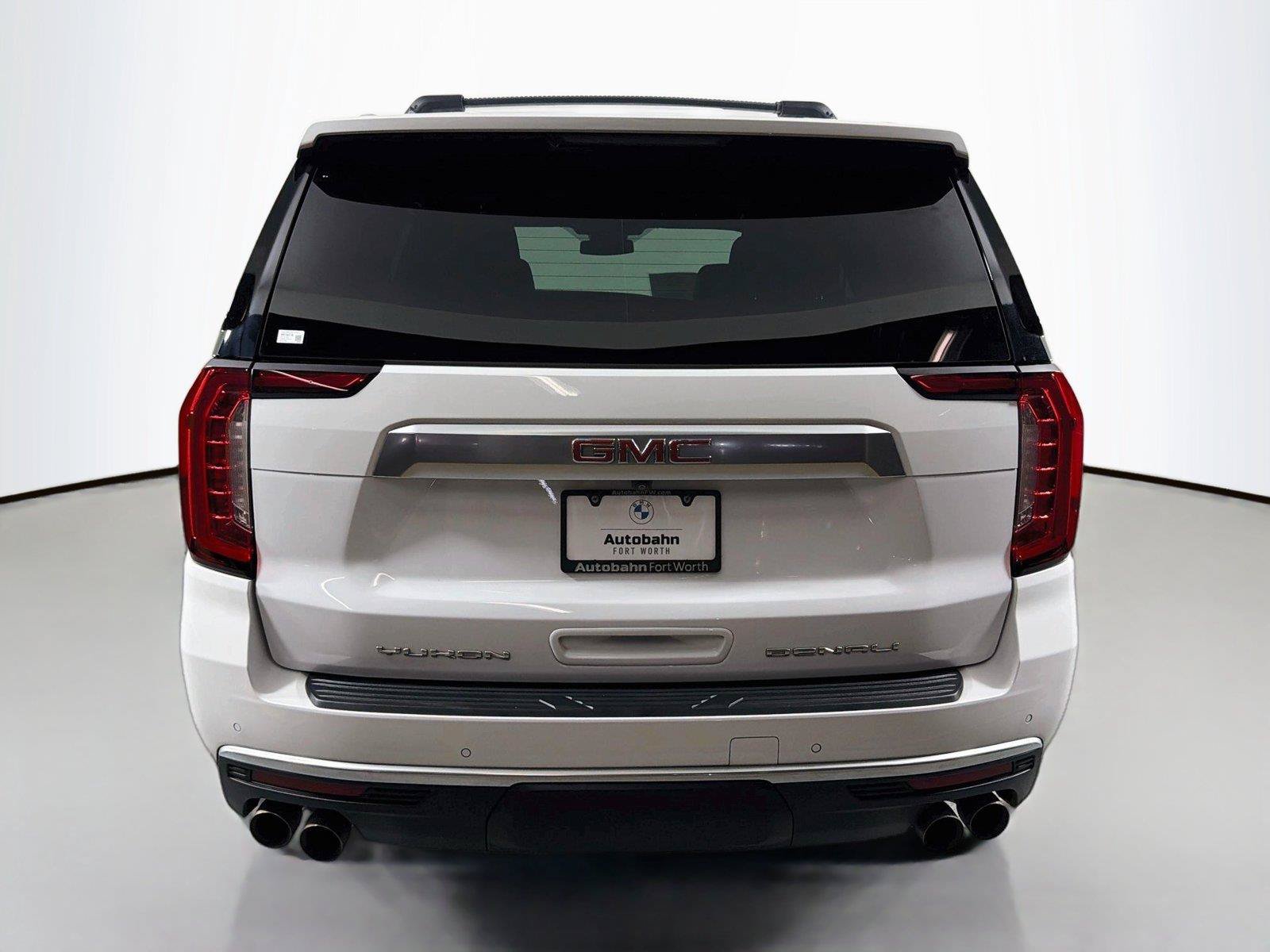 Used 2024 GMC Yukon Denali AWD/4WD image 6