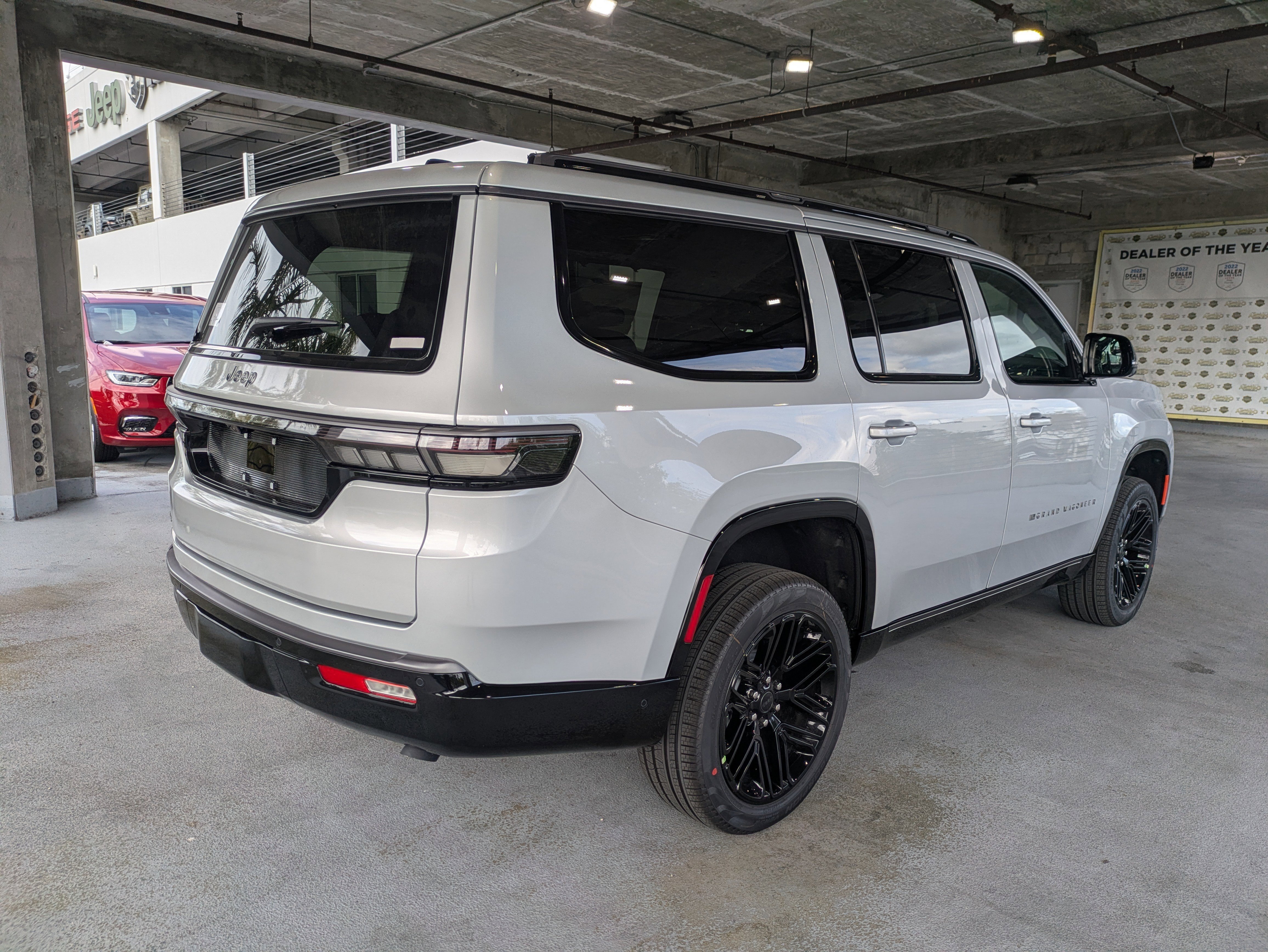 New 2026 Jeep Grand Wagoneer L Limited image 5