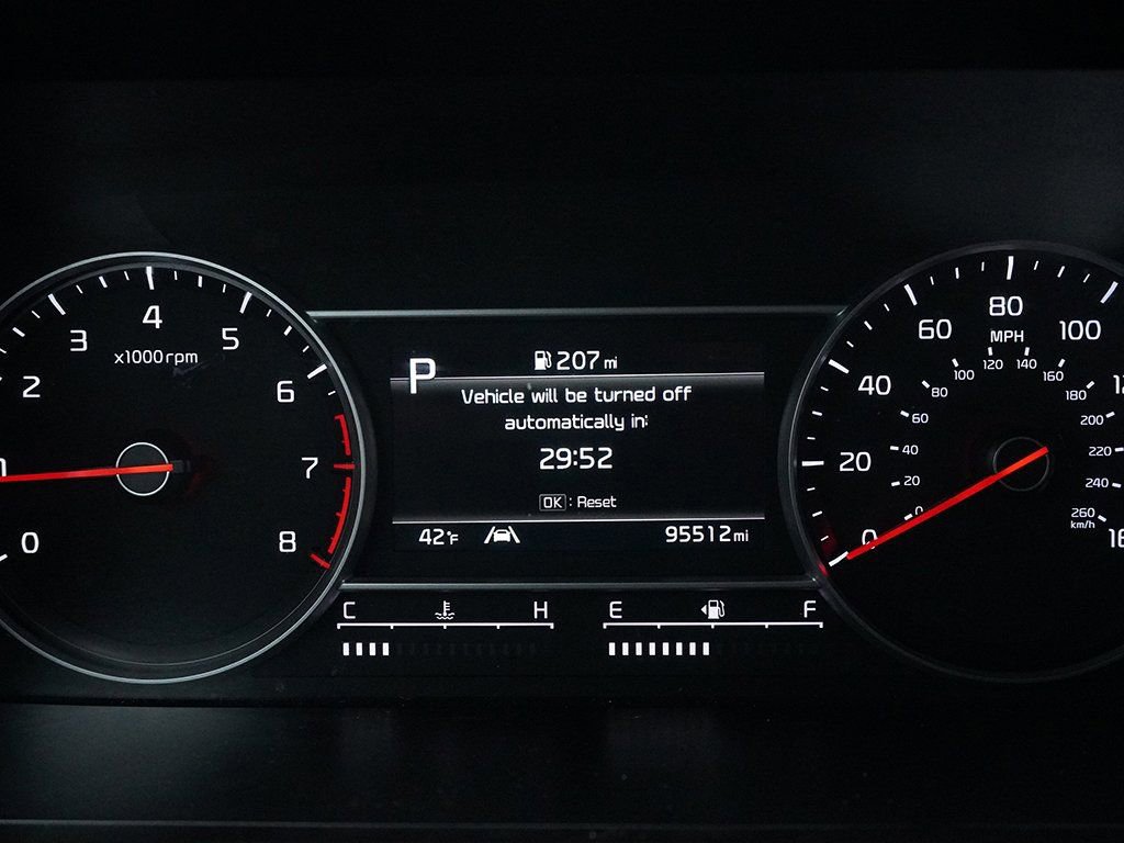 Used 2022 Kia Sorento S image 40