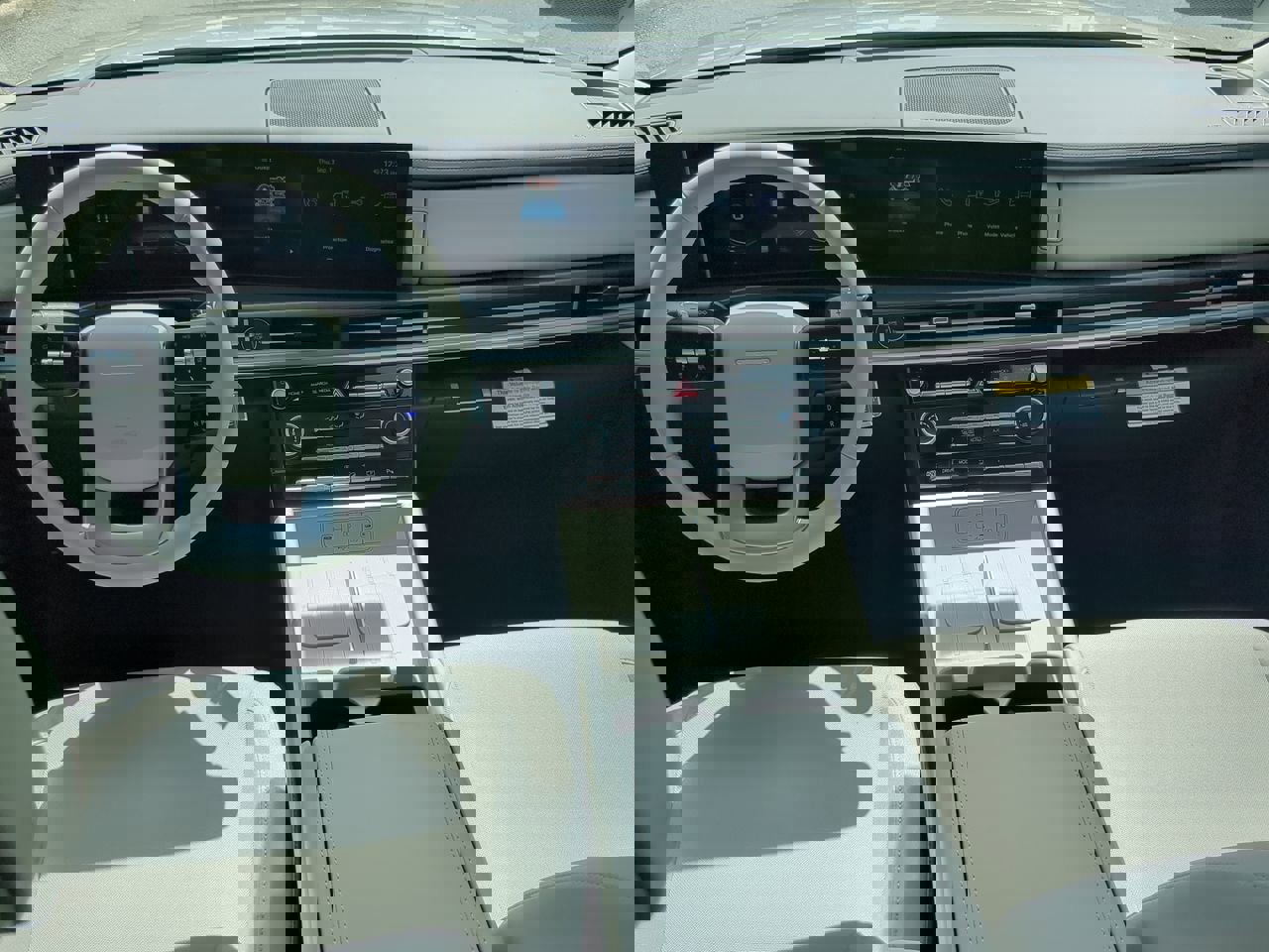 New 2026 Hyundai Santa Fe SE image 17