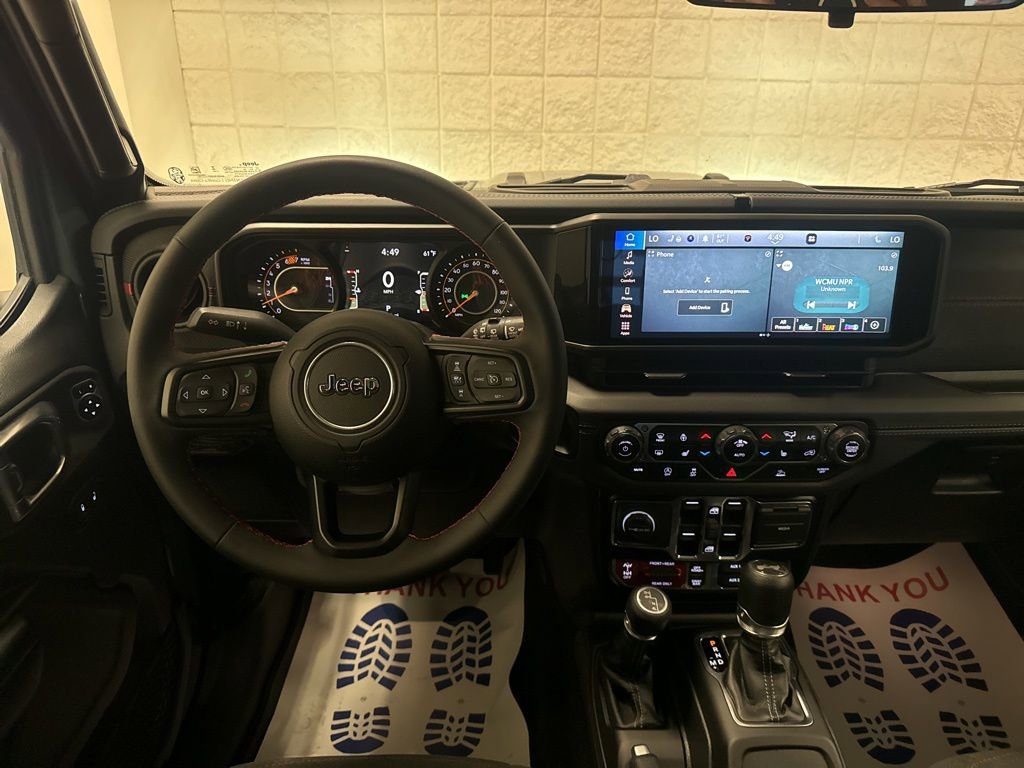 Used 2024 Jeep Wrangler Unlimited Rubicon w/ Convenience Group image 5